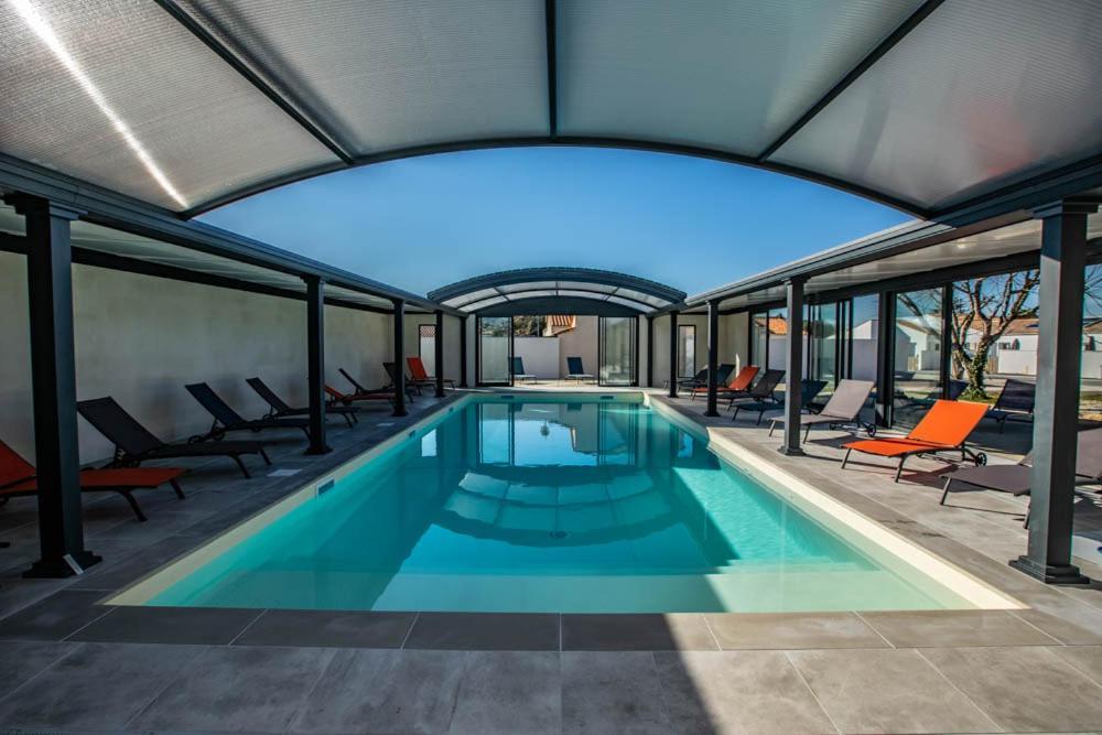 Le Matelot Maison Avec Piscine/Parking/Wifi/Plages 5Kms レ・マトゥ エクステリア 写真